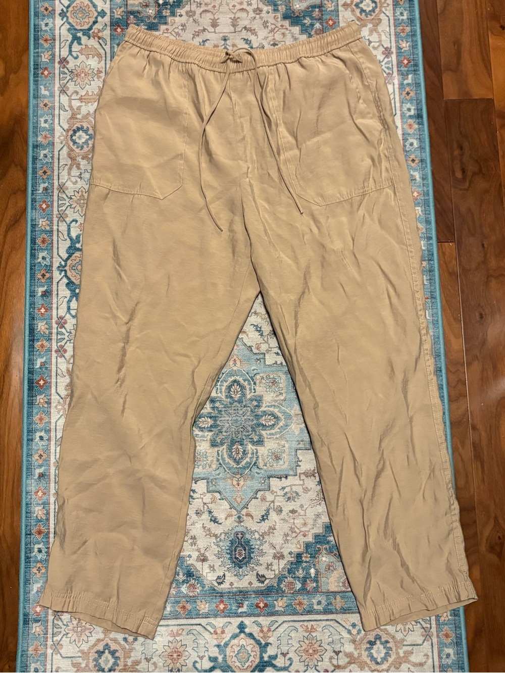 Zara Women’s Lightweight Pants Size Large